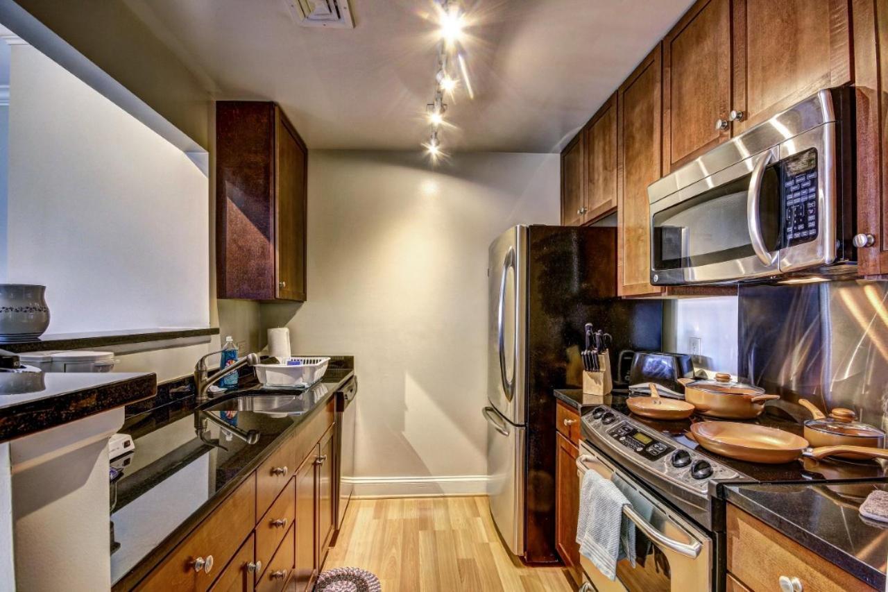Harbor Apartments Free Indoor Parking ボルティモア エクステリア 写真