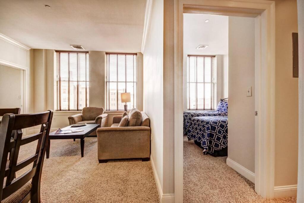 Harbor Apartments Free Indoor Parking ボルティモア エクステリア 写真
